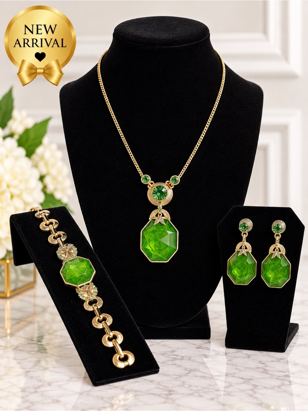 💚 Green Crystal Gold-Tone 3-Piece Jewelry Set 💚